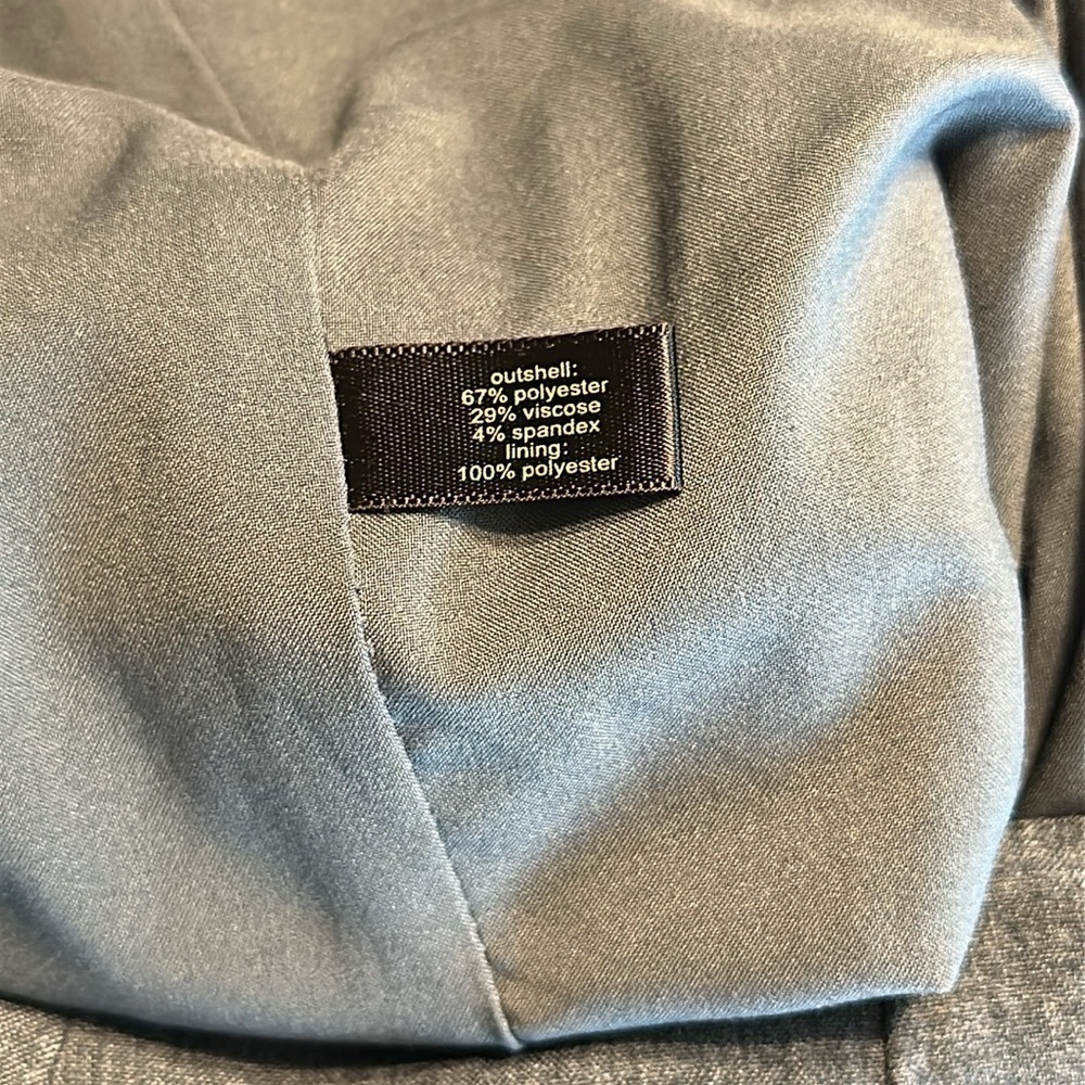 The Limited Collection Gray Pencil Skirt Size 12 in Fair Used Condition - Picture 13 of 16